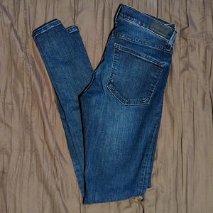 Like new Express Skinny Jeans Dream Stretch